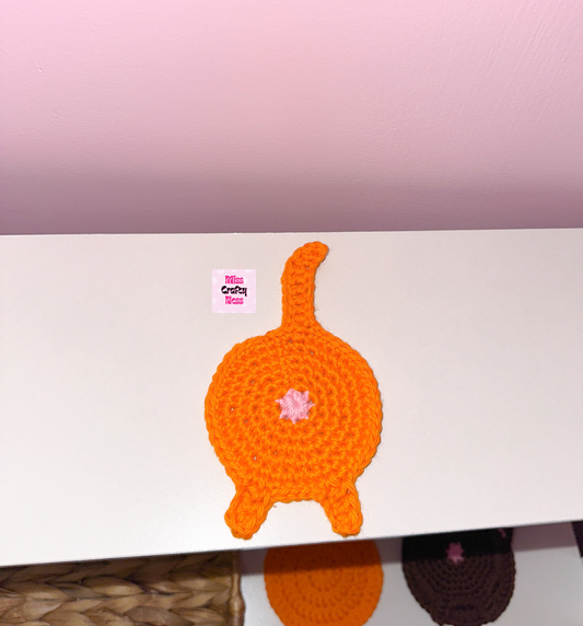 Crochet cat butt coaster
