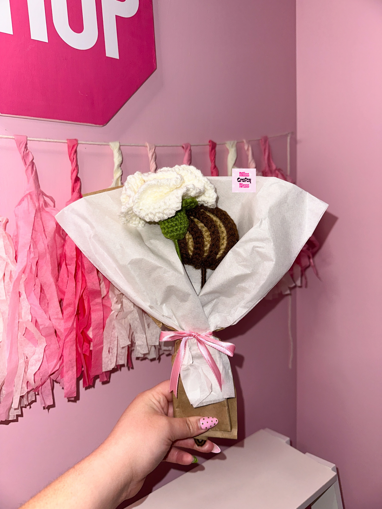 Crochet Conchita bouquet