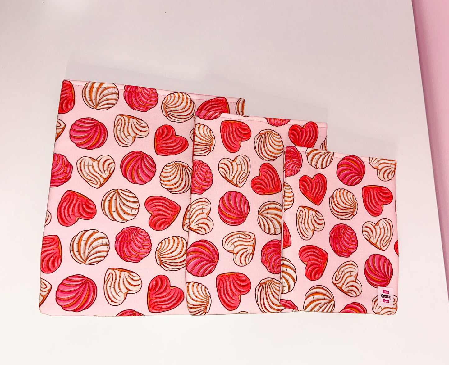 Conchita book sleeve