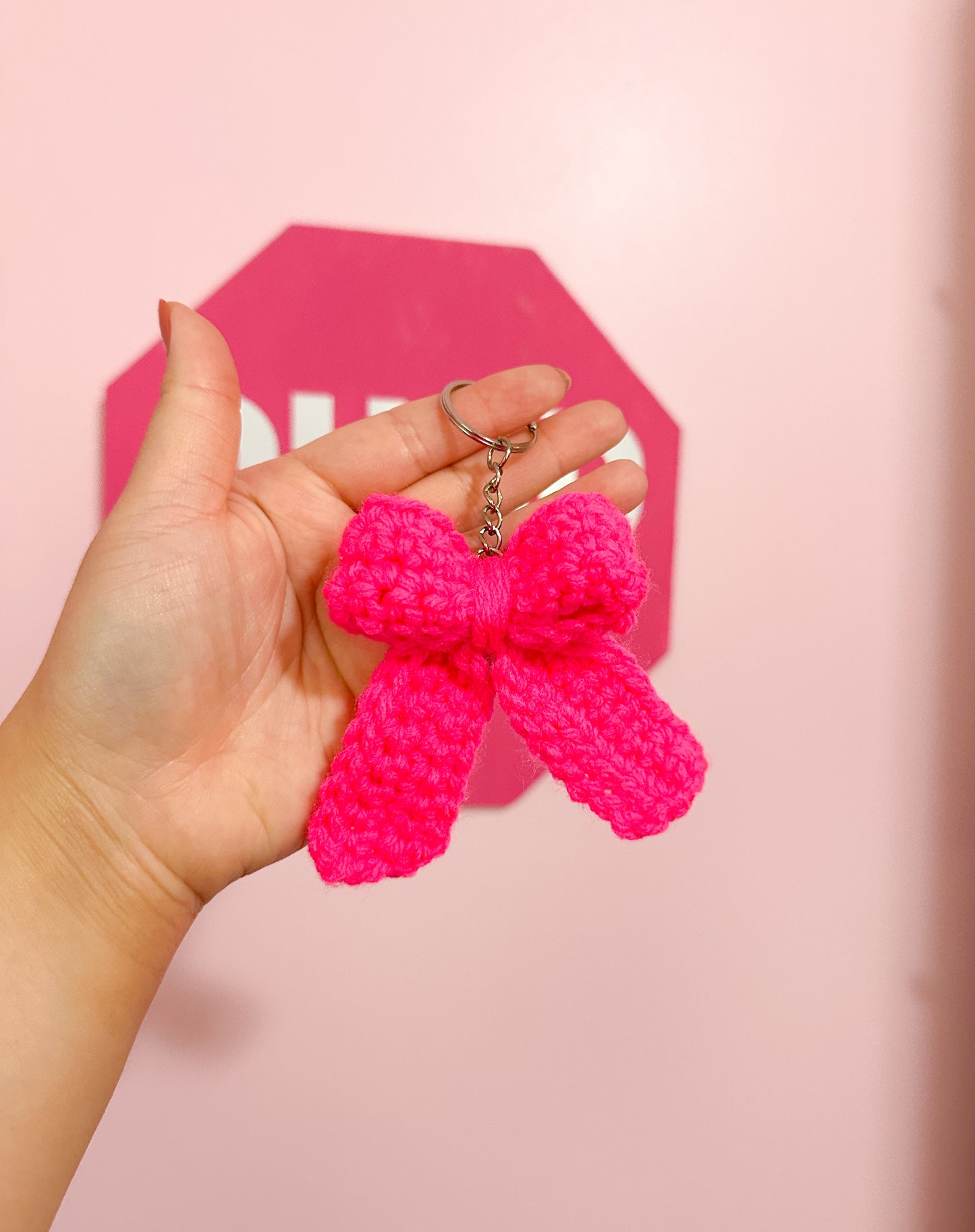 Crochet bow keychain