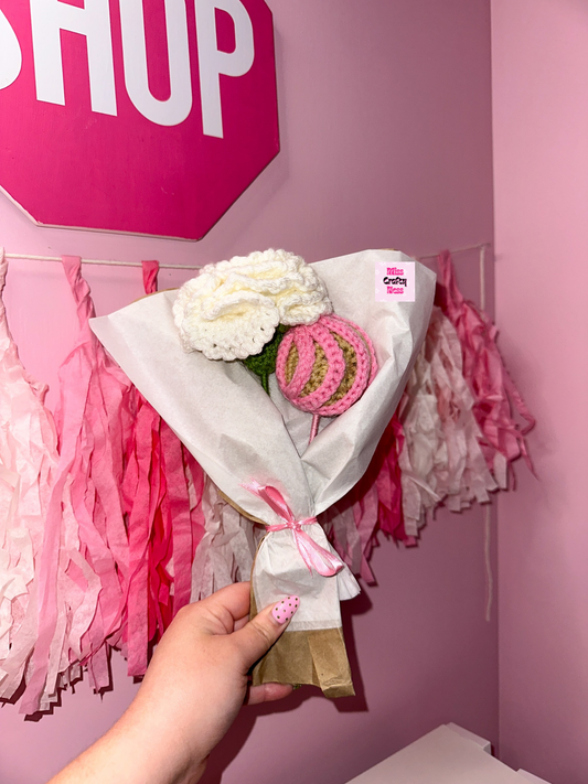 Crochet Conchita bouquet