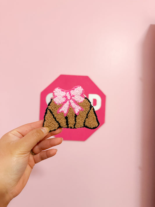 Small Bow croissant mug rug coaster